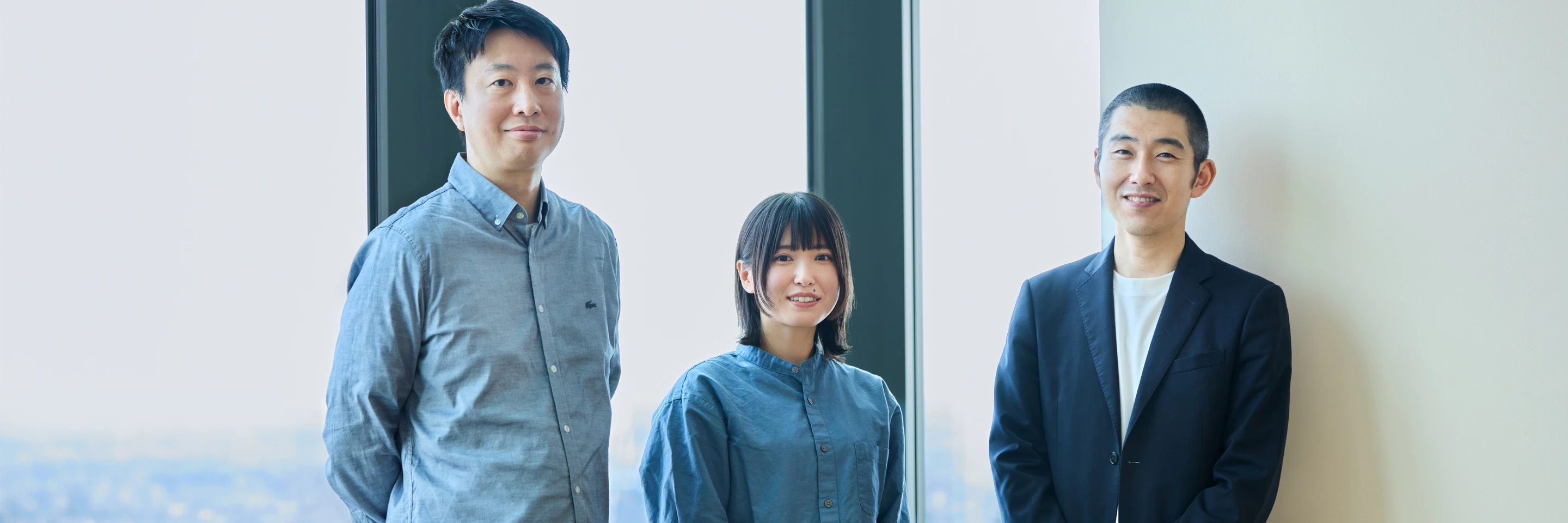 SUBARU LABメンバーの金井 崇、荒木 健太、税所 真弓が並んでいる