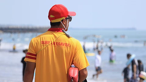 Subaru Provides Vehicles and Other Support as an Official Partner of the Japan Lifesaving Association (July 25, 2024)