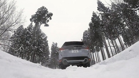 【vs SUBARU】「雪斜面 vs FORESTER」篇