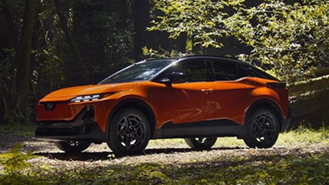 SUBARU　新型バッテリーEV「アンチャーテッド」を世界初公開（2025年7月18日）