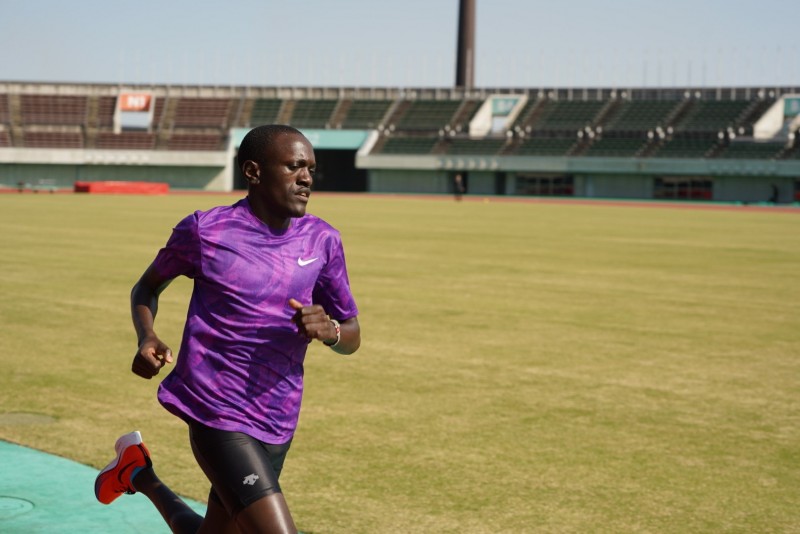 202010東日本駅伝前ロロット