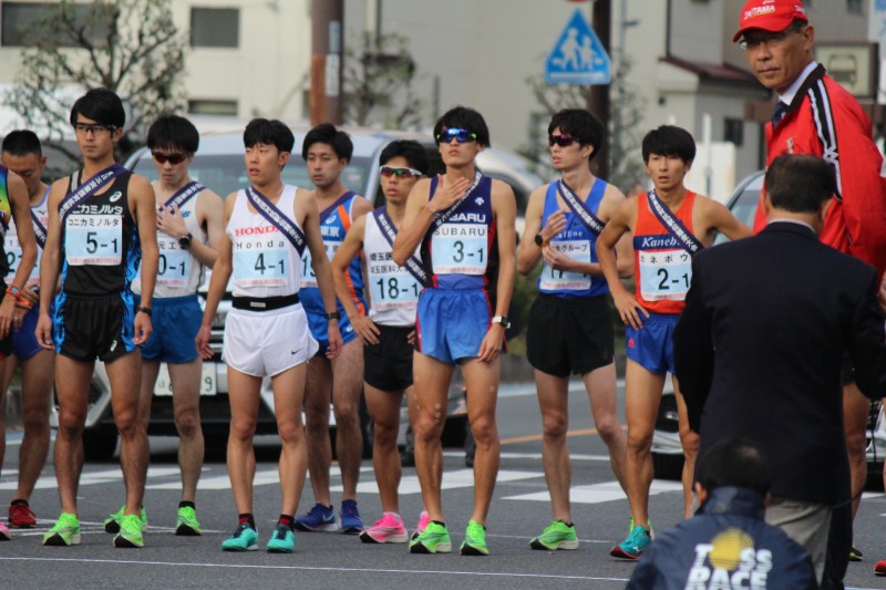 201911東日本実業団駅伝1区藤原スタート前
