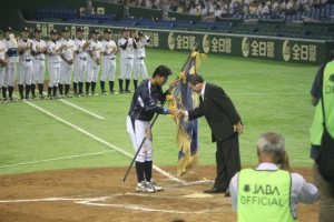 試合には敗れましたが見事な準優勝！ 黒獅子旗を獲得！