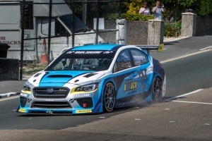 スバル WRX STI マン島TTコースタイムアタック車両