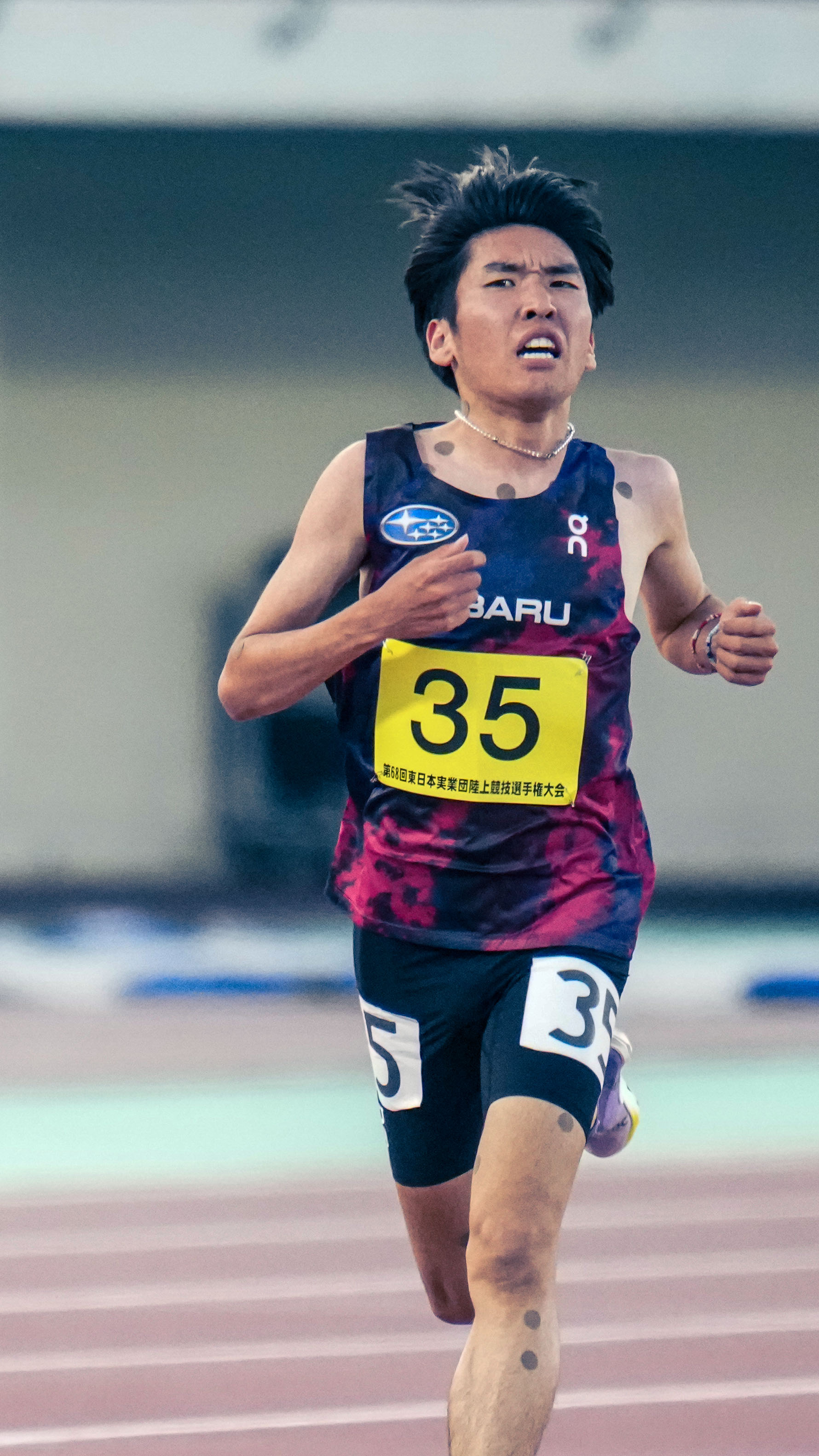力走する斎藤将也選手