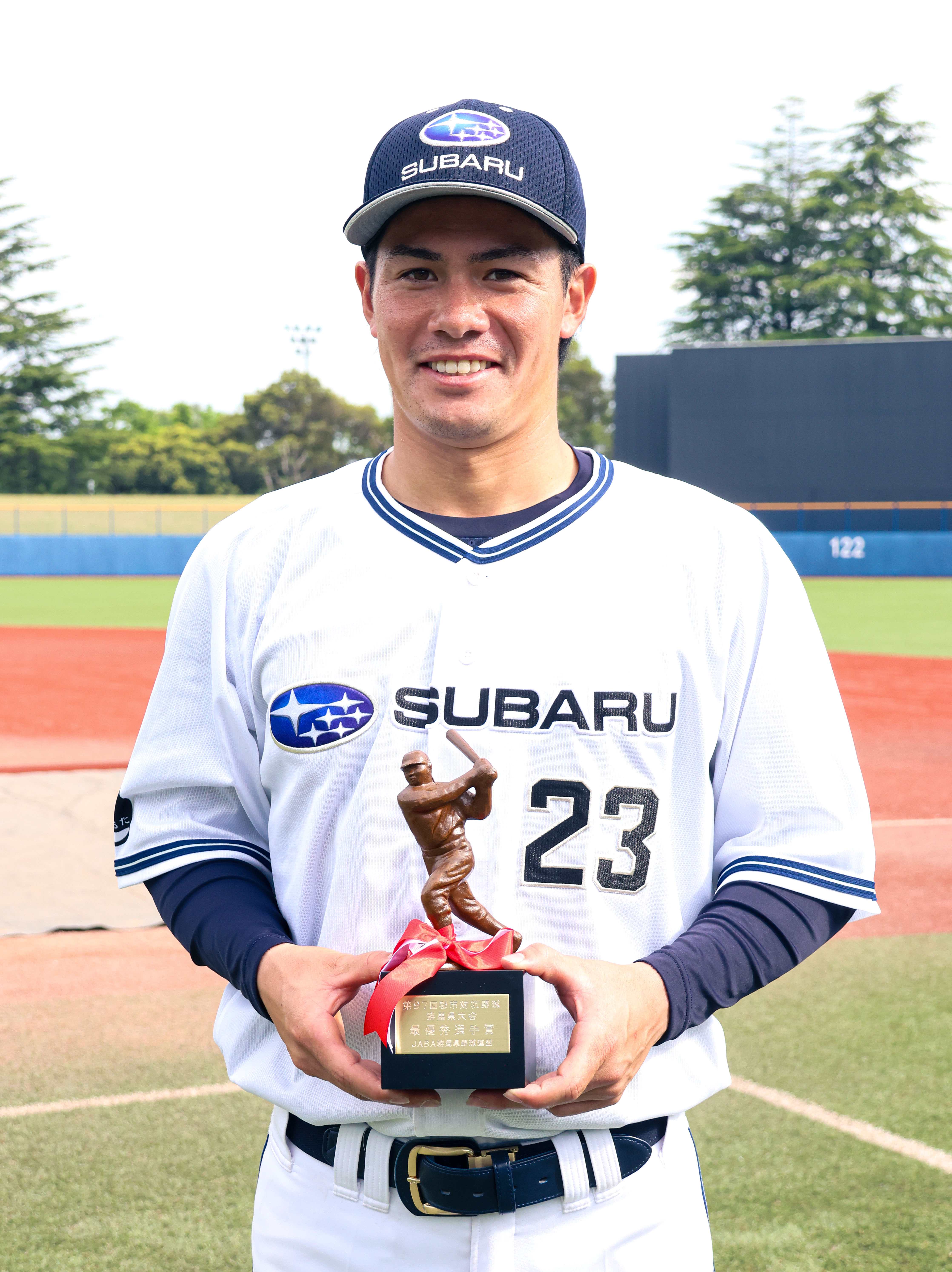 試合後に表彰を受ける宮坂厚希