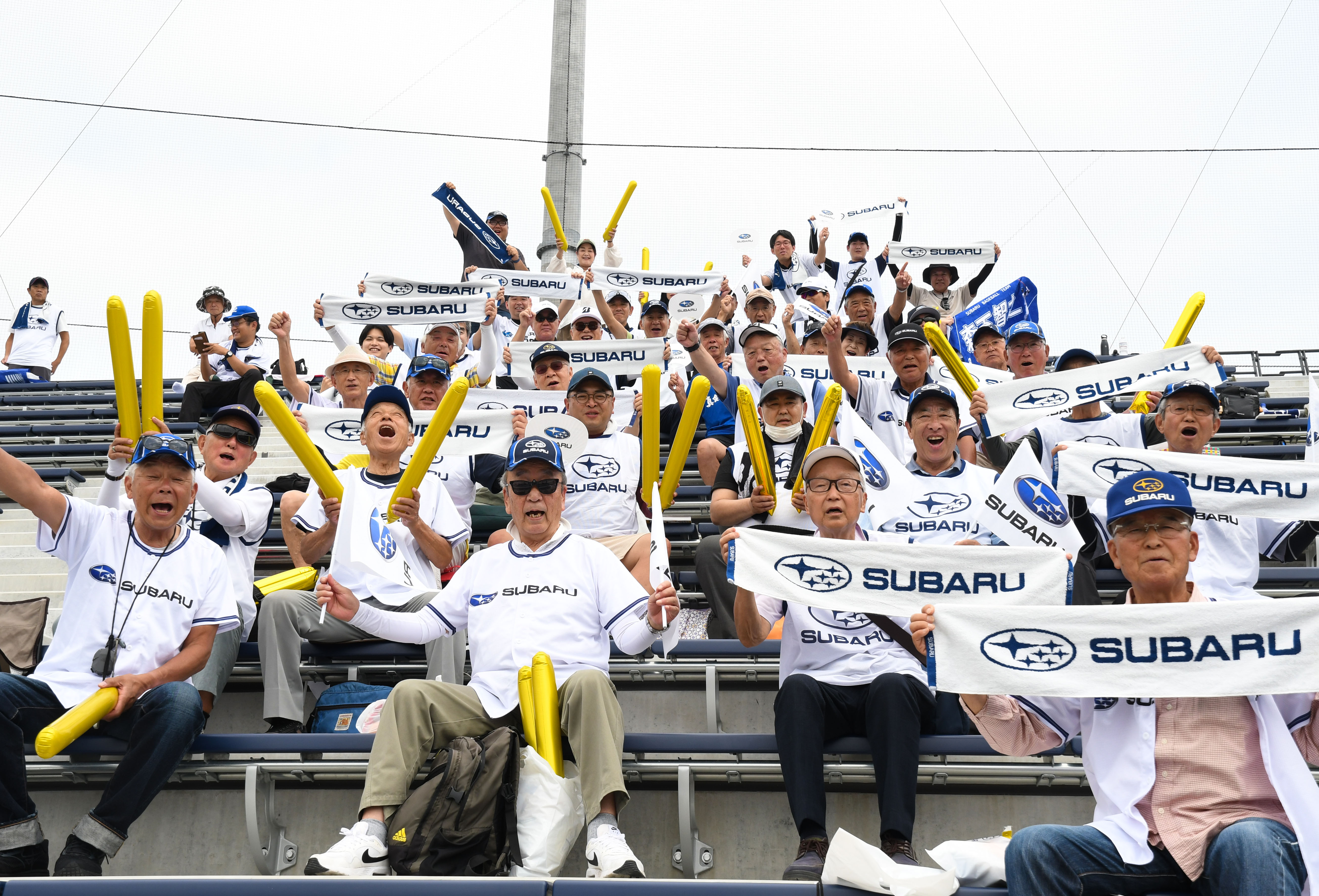 SUBARU応援席